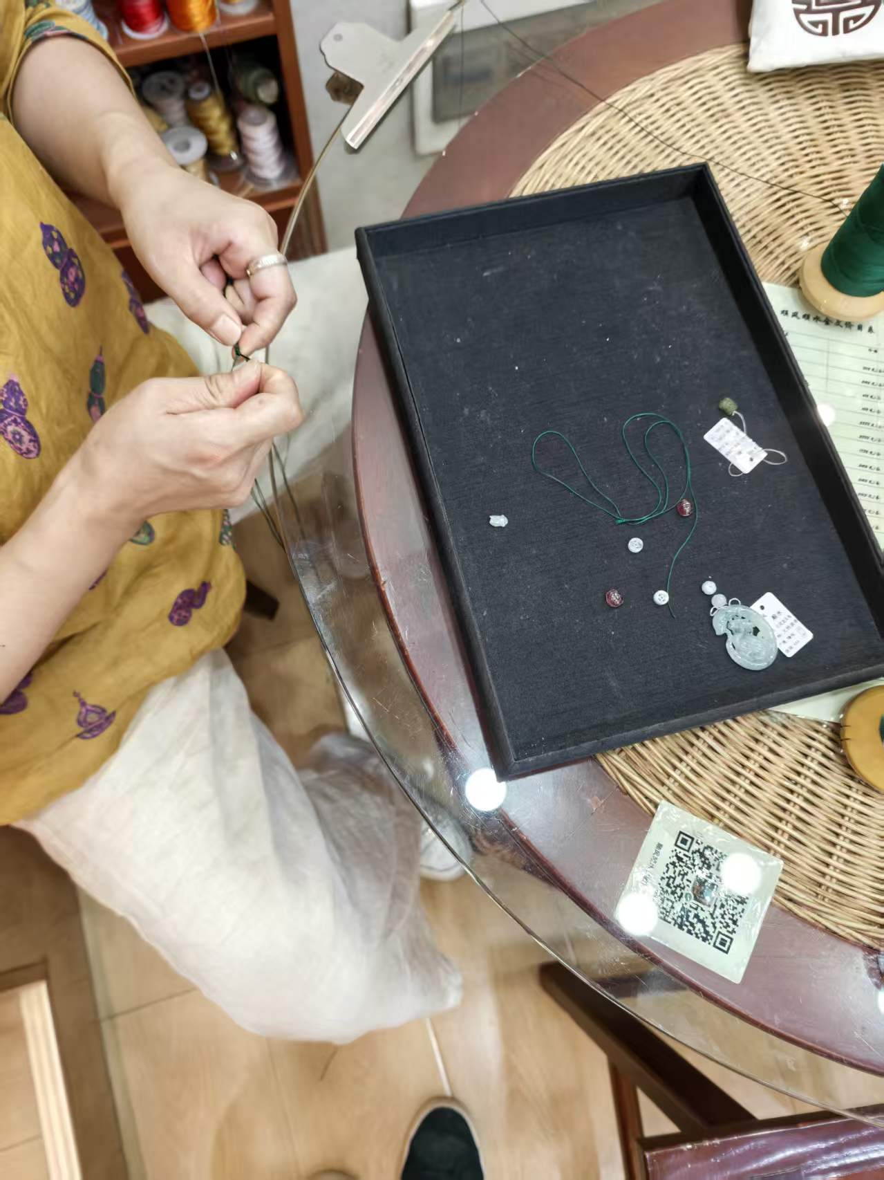 顺风顺水吉祥转运饰品现场编绳过程 2
